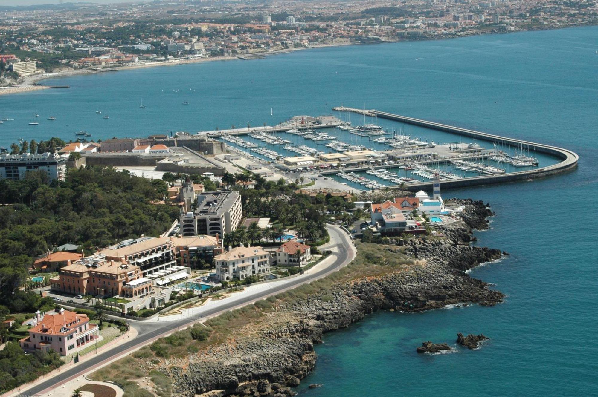 Grande Real Villa Italia Hotel & Spa Cascais Exterior photo Port of Cala Galdana