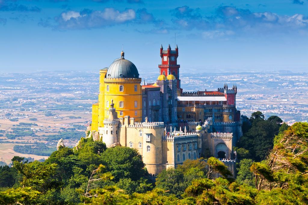 Grande Real Villa Italia Hotel & Spa Cascais Exterior photo Pena Palace