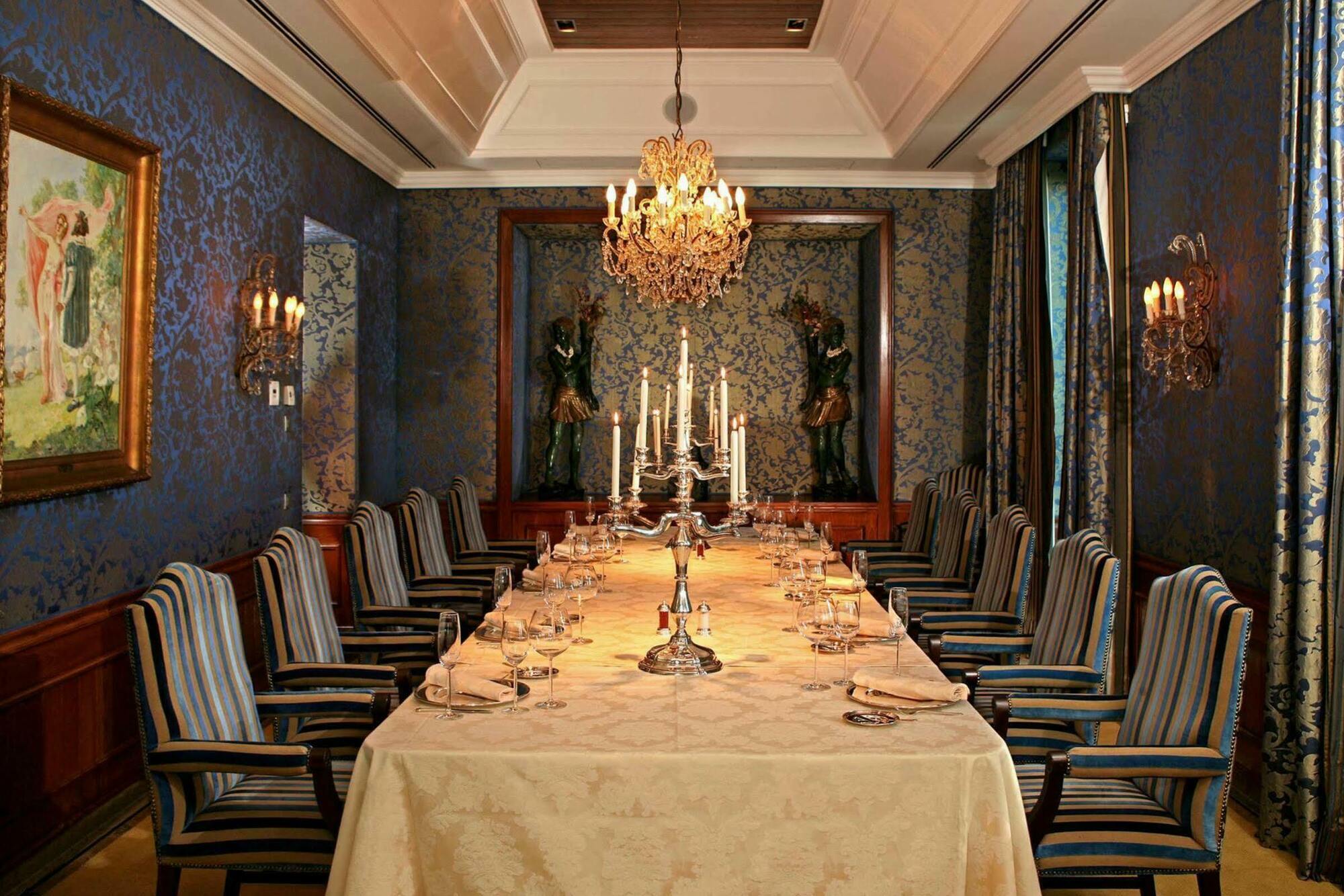 Grande Real Villa Italia Hotel & Spa Cascais Restaurant photo The Imperial Dining Hall